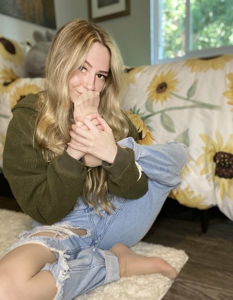 Pantyhoseprincess99