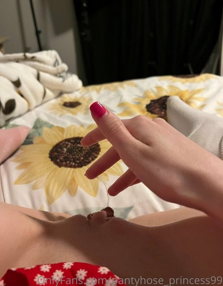 Pantyhose_princess99