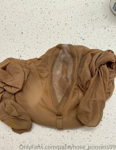 Pantyhose_princess99