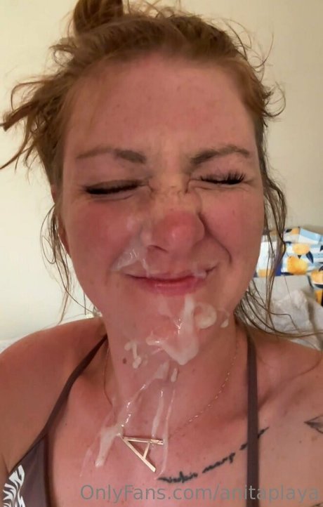 Nahá fotka uniklých OnlyFans od Anitaplaya