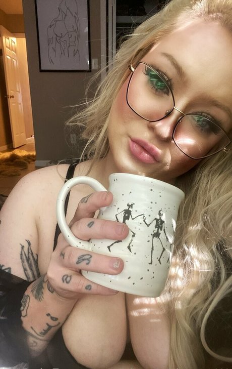 Blondekittycattt