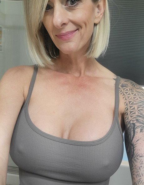 Sweetnsexyerin