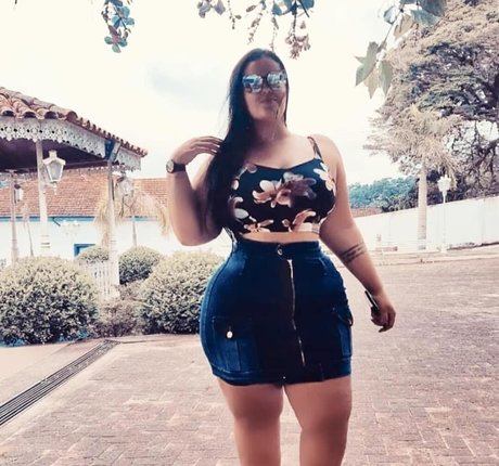 Nahá fotka uniklých OnlyFans od Eliete Campos
