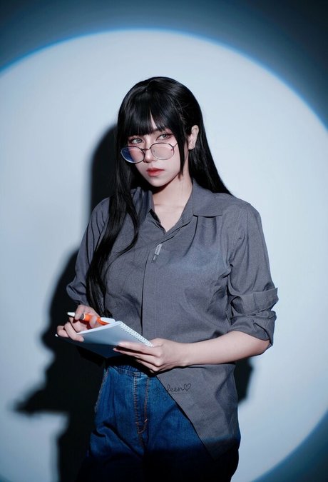 Nahá fotka uniklých OnlyFans od Refeen
