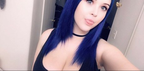 Nacktes geleaktes OnlyFans-Foto von Songofasiren