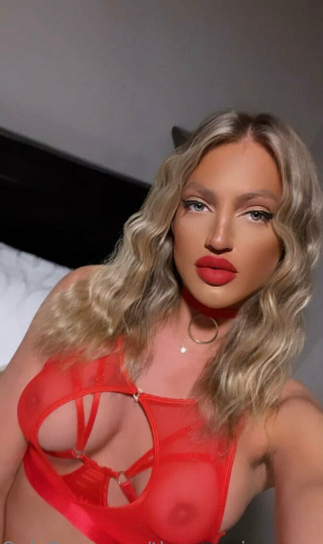 Theeveemarie