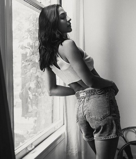 Nahá fotka uniklých OnlyFans od Natalee Linez
