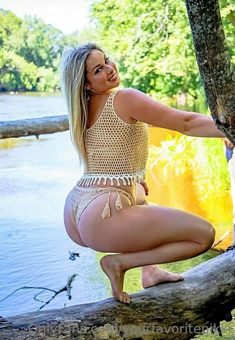Nikki Baker