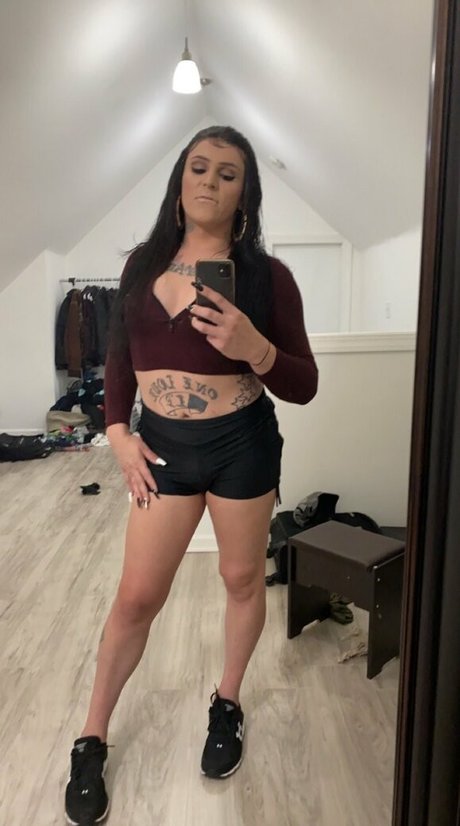 Naakte gelekte OnlyFans-foto van Alexiakessel1