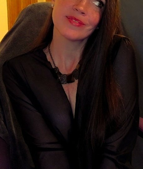 Molly Nova