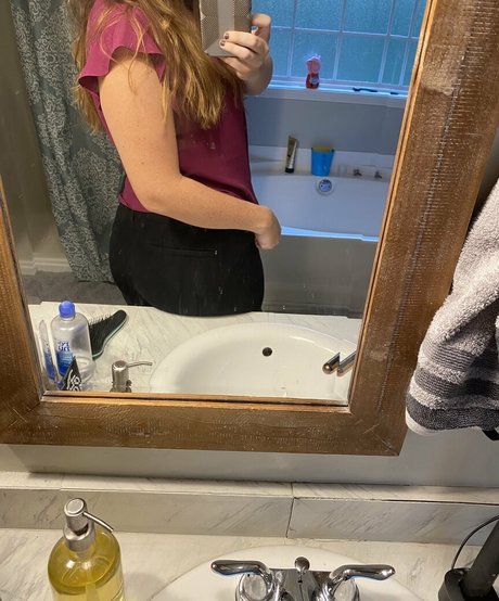 Hotwifepeachesfree