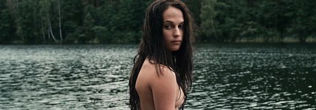 Alicia Vikander