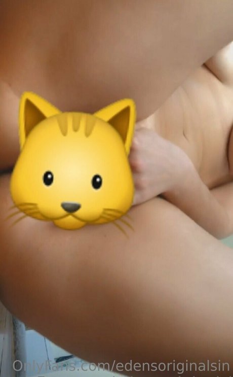Edensoriginalsin  nude leaked OnlyFans photo