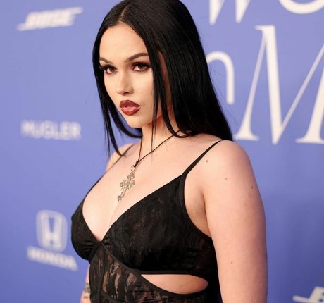 Foto desnuda filtrada de OnlyFans de Maggie Lindemann