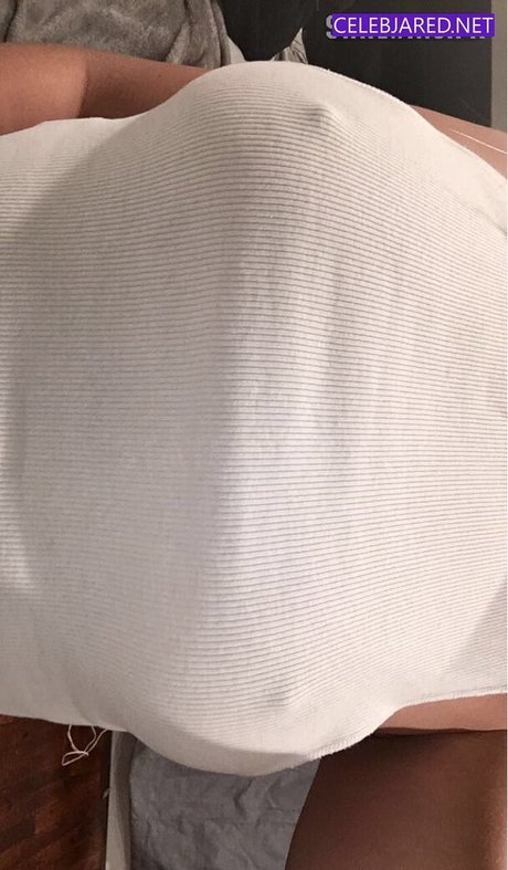 Nahá fotka uniklých OnlyFans od Courtney Craib