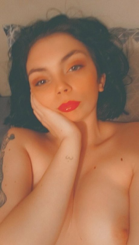 Honeygirl