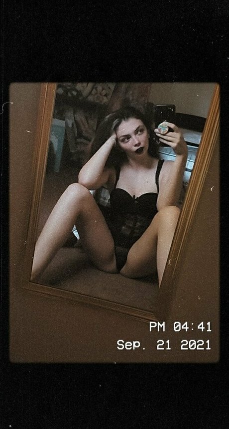 Honeygirl