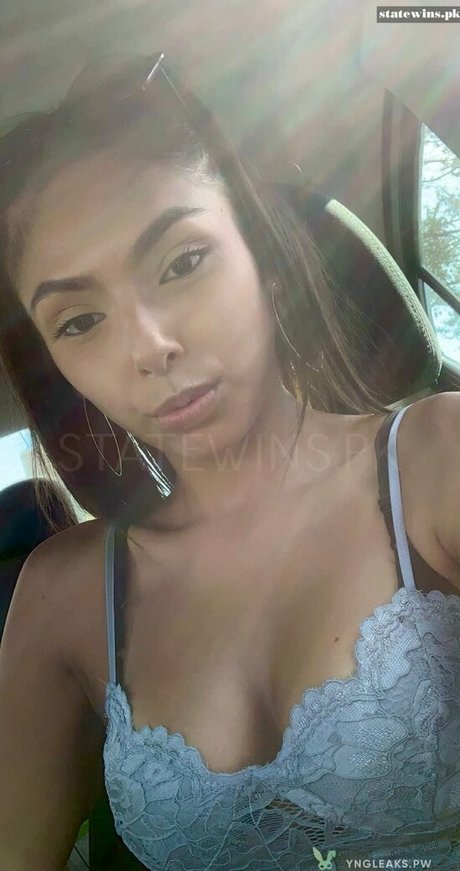 Alasti lekkinud OnlyFans-i pilt Iscely Antoriano