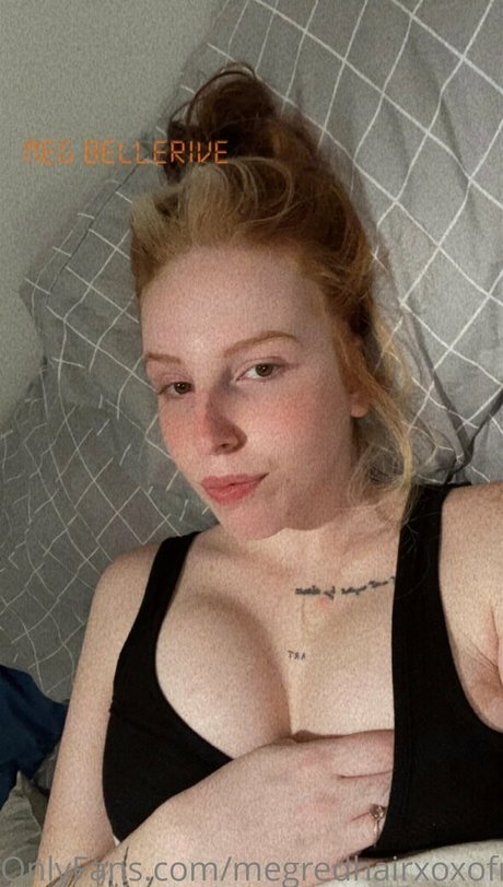 Megredhairxoxotease  nude leaked OnlyFans photo