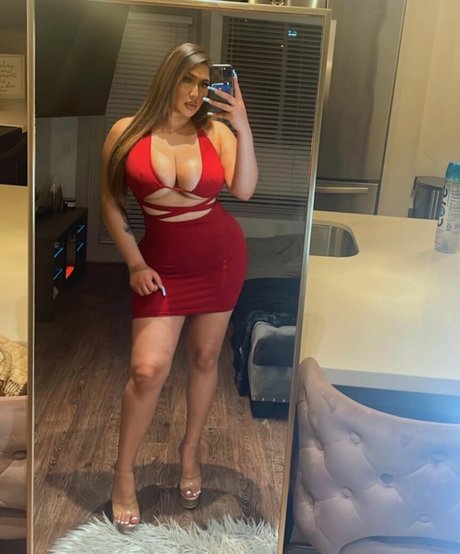 Nahá fotka uniklých OnlyFans od Dkxvs27  Vdee27
