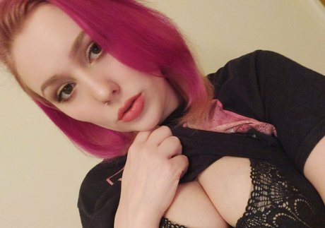 Naken läckt OnlyFans-bild av Ripleysweet