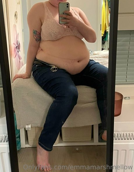 Nahá fotka uniklých OnlyFans od Emmamarshmellow