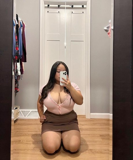 Angiebabe OnlyFansリークヌード写真