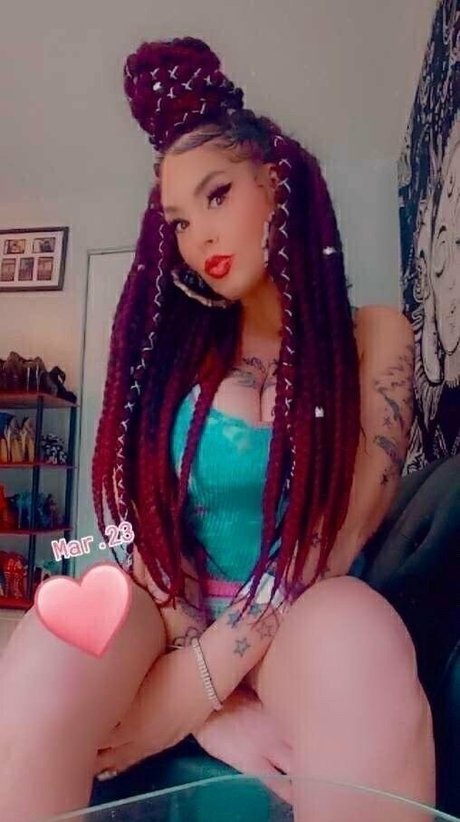 Sexistrawberry5611
