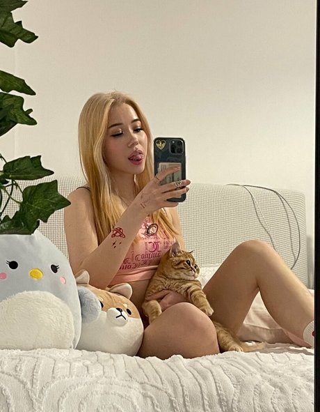 Nahá fotka uniklých OnlyFans od Ivyowowo
