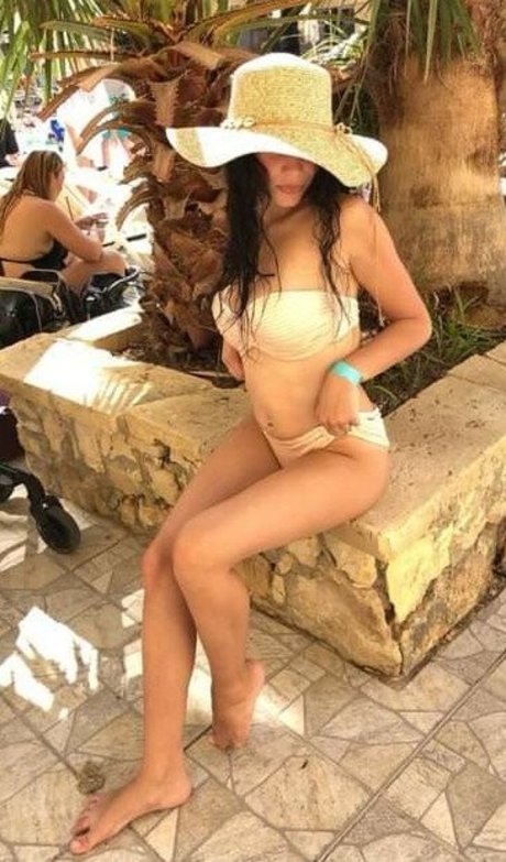 Maltese Girls