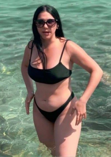 Maltese Girls
