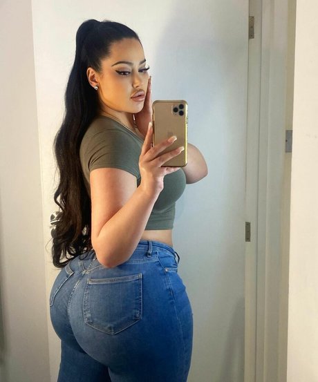 Naken läckt OnlyFans-bild av Cicdoll