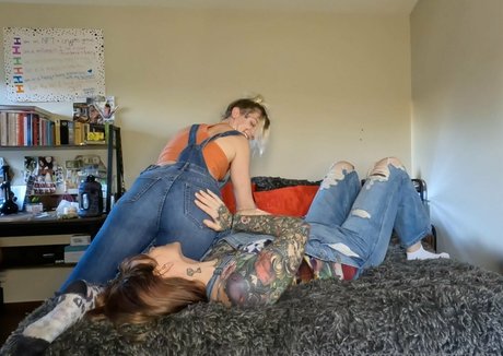 Naken lekkede OnlyFans-bilde av Classyngassyfree