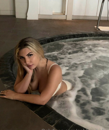 Naken lekkede OnlyFans-bilde av Gabbynikolle