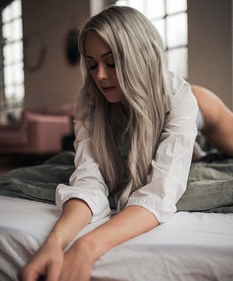 Nahá fotka uniklých OnlyFans od Farbenfuchs