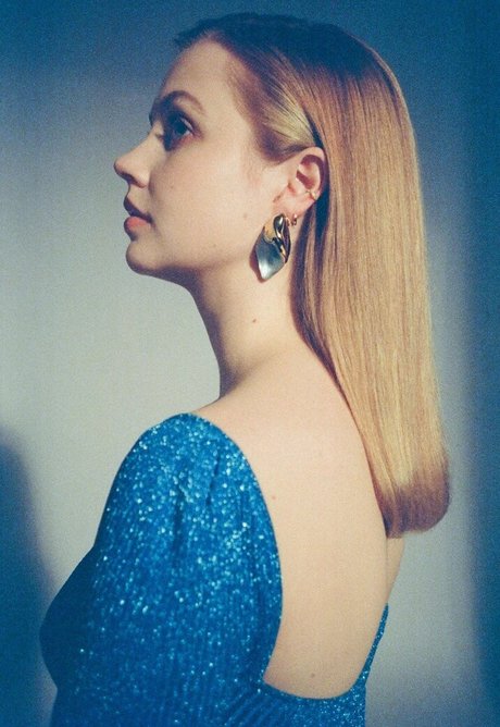 Nahá fotka uniklých OnlyFans od Angourie Rice