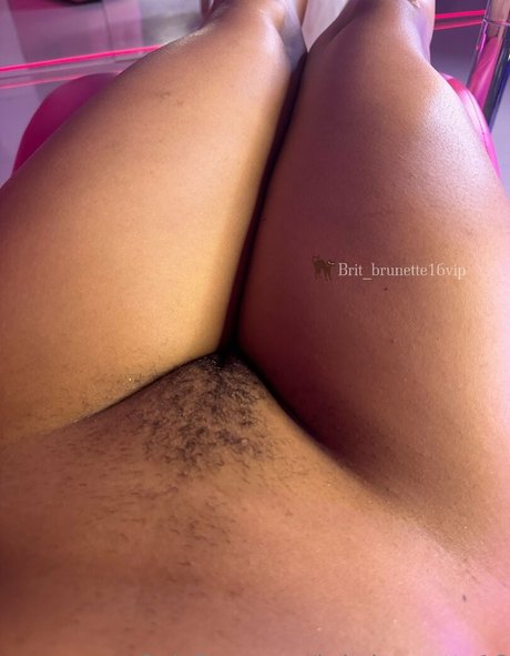 Britbrunette16