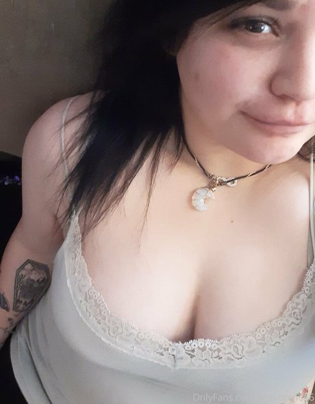 Обнаженная фотография утечки OnlyFans от Wetkitten666