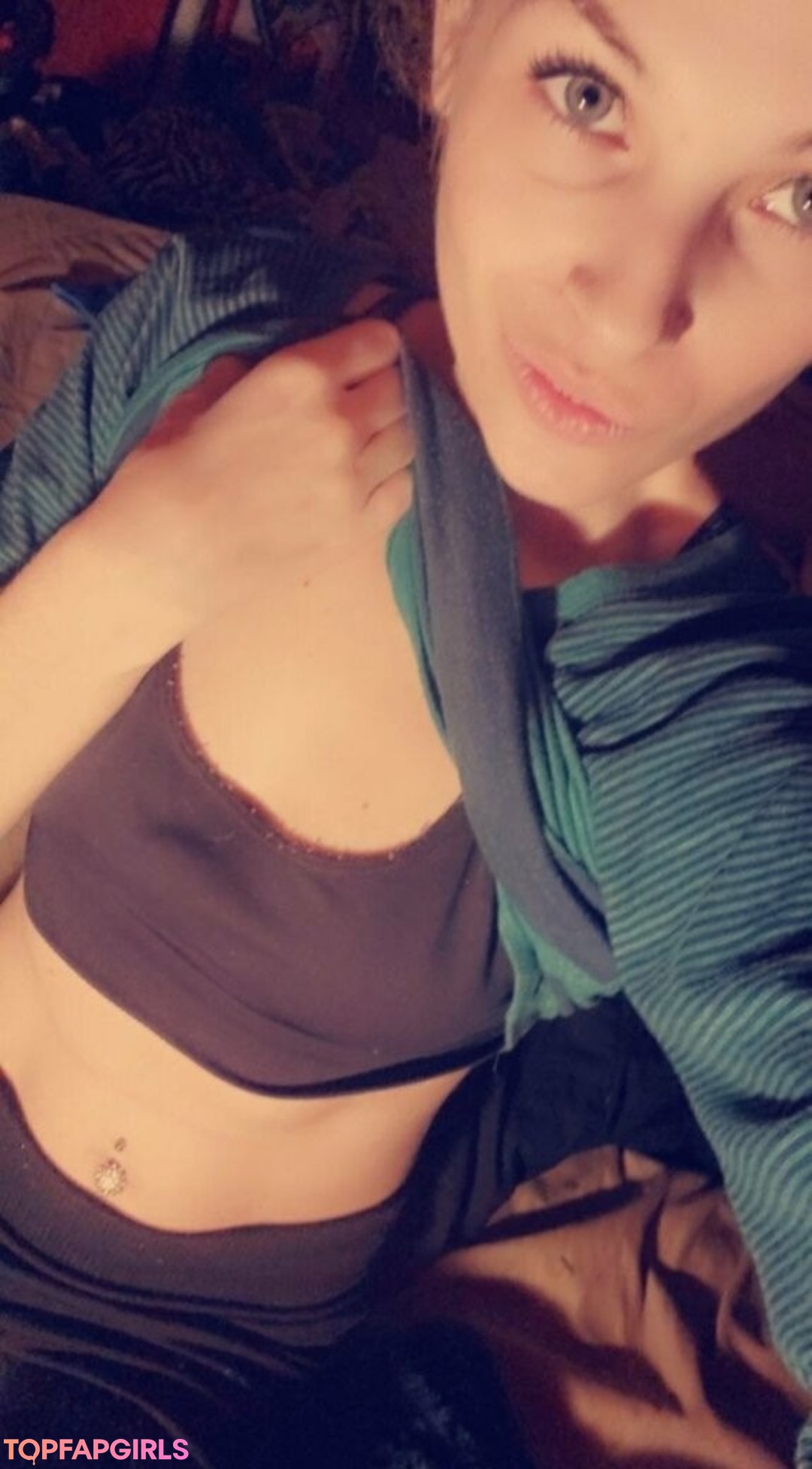 Alasti lekkinud OnlyFans-i pilt Kansasgirl95free #37