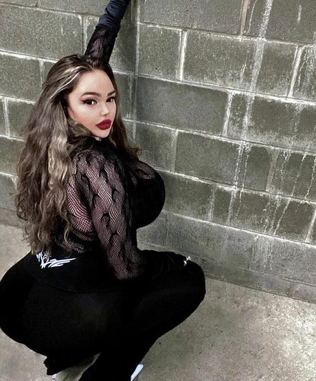 Alaston vuotanut OnlyFans-kuva Empathicc