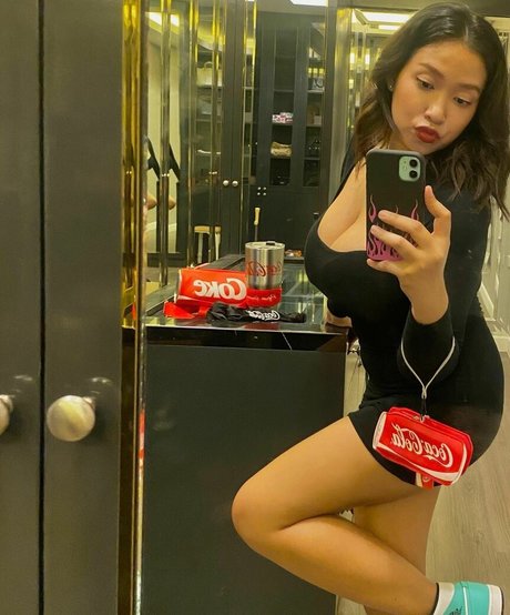 Nahá fotka uniklých OnlyFans od Aoy Chitchanok