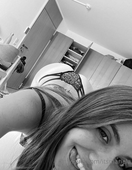 Naken läckt OnlyFans-bild av Itsmariela