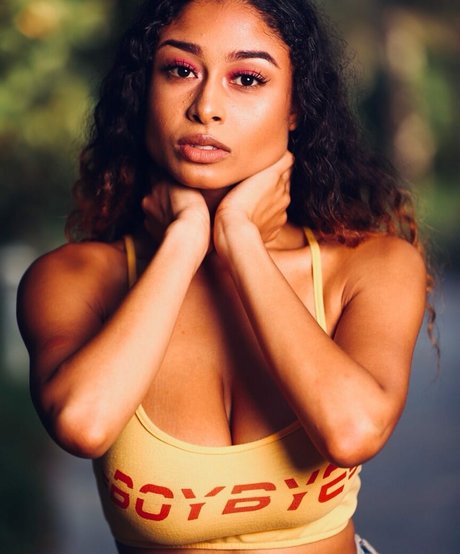 Naken läckt OnlyFans-bild av Alessiasays