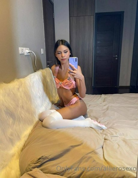 Foto nua vazada do OnlyFans de Allierosexo