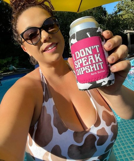 Naakte gelekte OnlyFans-foto van Ashleigh Dunn