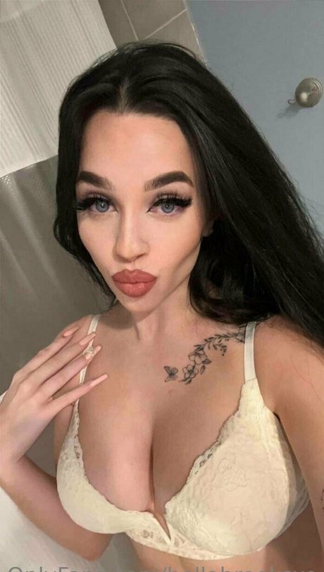 Bellabrooksxo  nude leaked OnlyFans photo