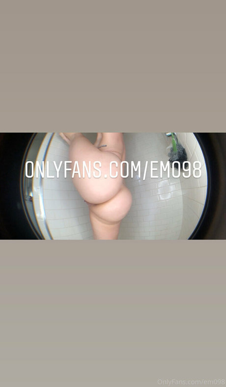 Em098