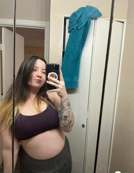 Maddielynn95  nude leaked OnlyFans photo
