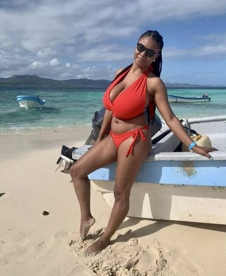 Nahá fotka uniklých OnlyFans od Gisselle F