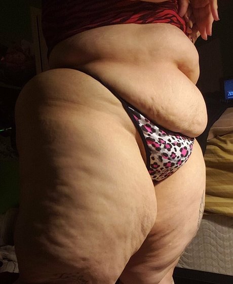 Nahá fotka uniklých OnlyFans od Pumpkabooty